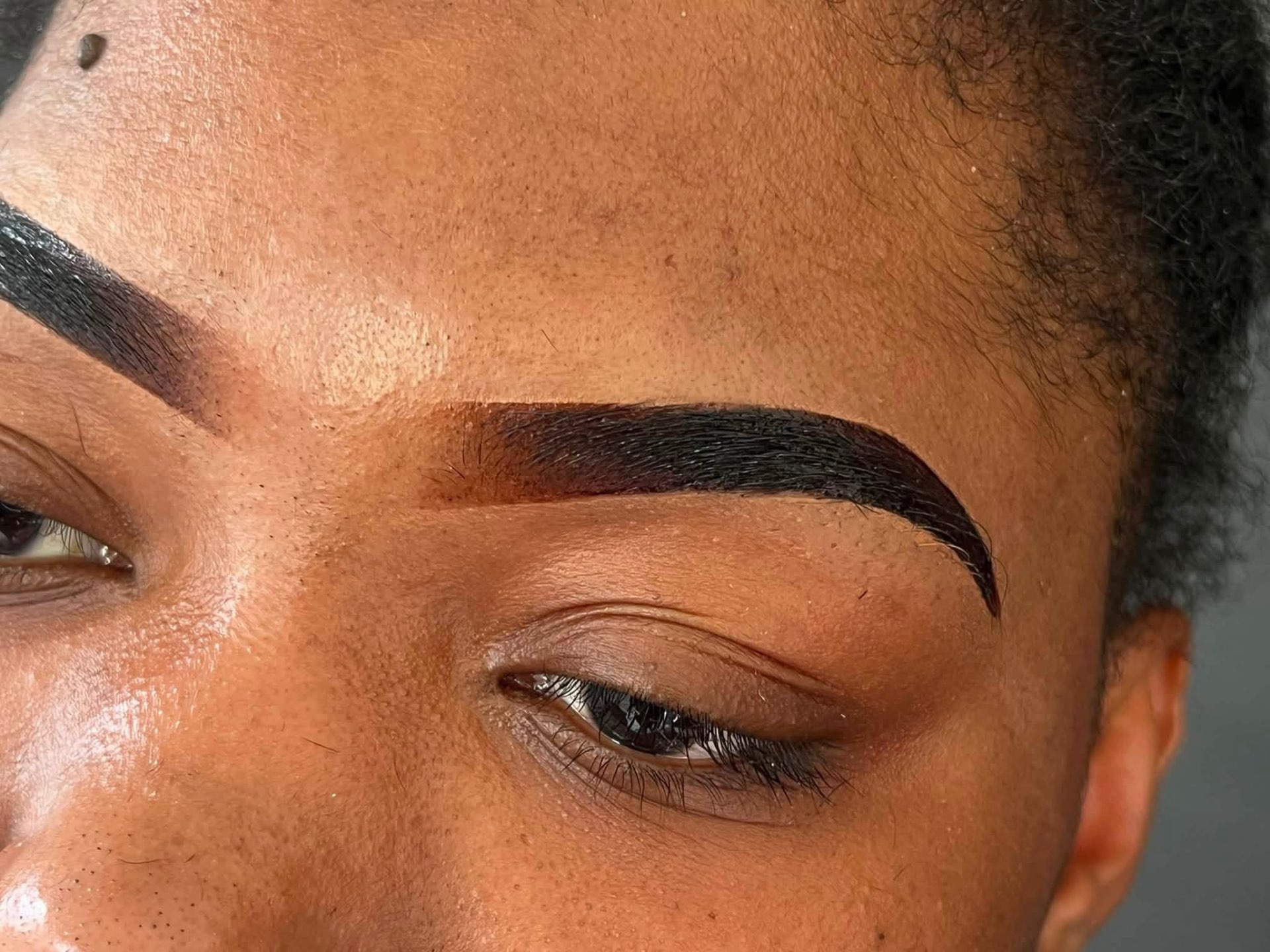 Bold Rose Brow Tint